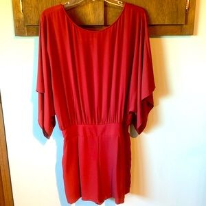 WHBM Rust Romper, Cute Flowing Sleeves with pockets 😊
